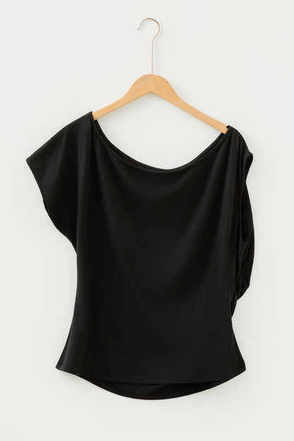 Black Plus Size Solid Color Asymmetric Neck Short Sleeve Blouse